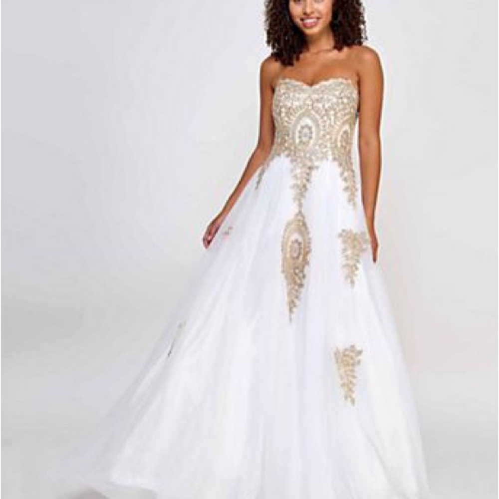 Elegant Prom White and Gold Strapless Gown